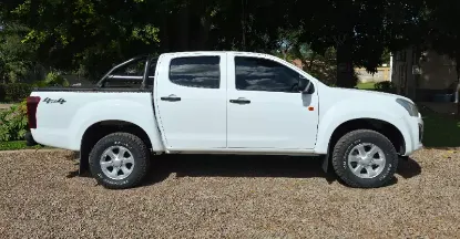 Picture of Isuzu KB250 2023