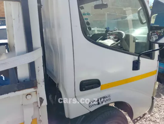 Picture of Toyota Dyna 2015