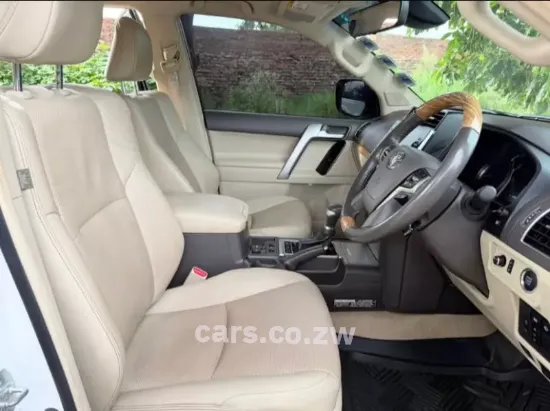 Picture of Toyota Prado 2023