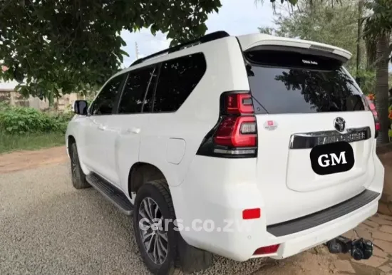 Picture of Toyota Prado 2023