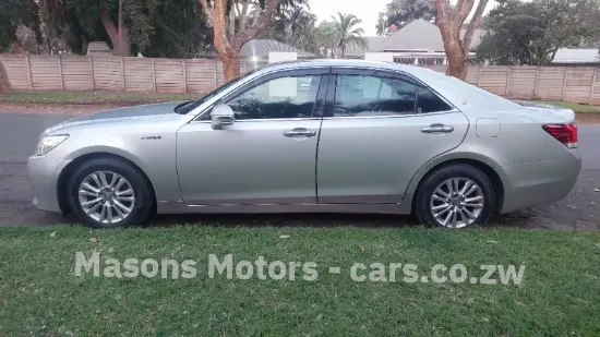 Picture of Toyota Crown 2014