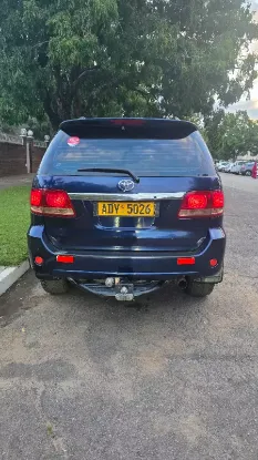 Picture of Toyota Fortuner 2008