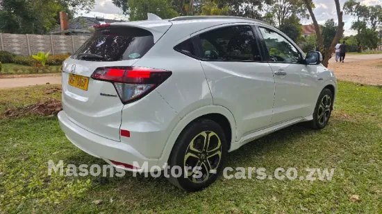 Picture of Honda Vezel 2016