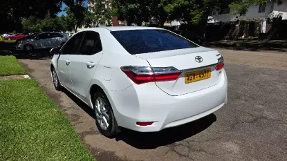 Picture of Toyota Corolla 2017