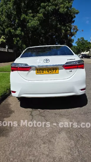 Picture of Toyota Corolla 2017