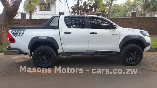 Picture of Toyota Hilux 2021