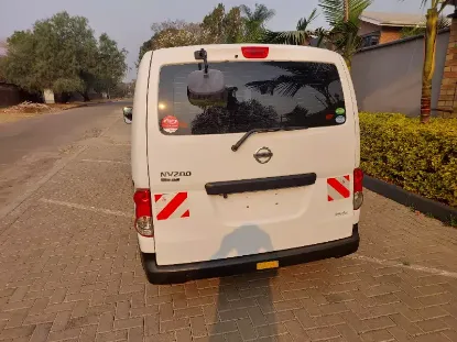Picture of Nissan NV200 2019