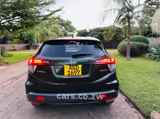 Picture of Honda Vezel 2015