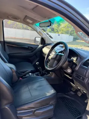 Picture of Isuzu KB250 2019