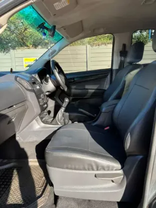 Picture of Isuzu KB250 2019
