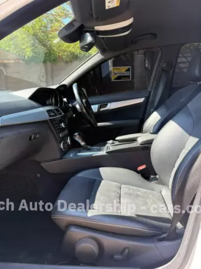 Picture of Mercedes Benz C-Class 2014