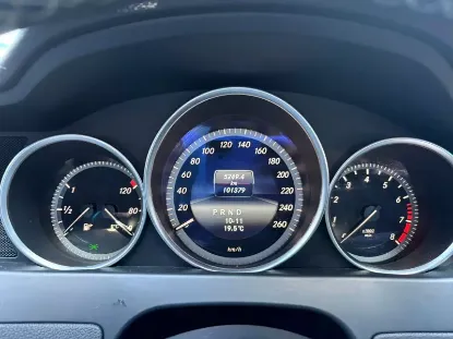 Picture of Mercedes Benz C-Class 2014