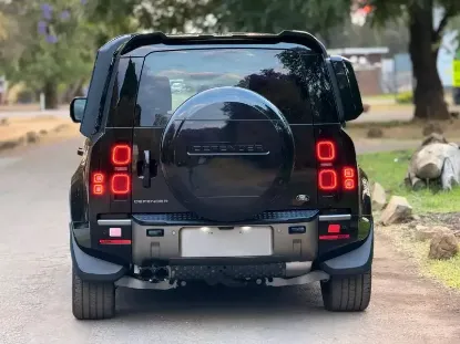Picture of Land Rover Defender 2024
