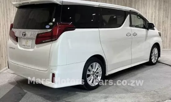 Picture of Toyota Alphard 2020