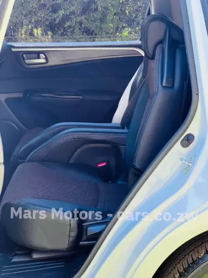 Picture of Honda Jade 2019