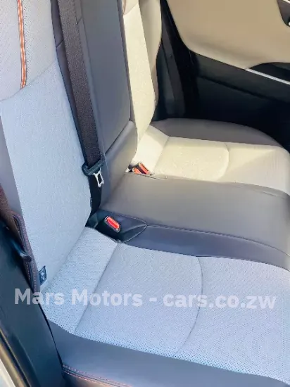 Picture of Toyota Rav4 2020