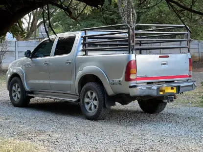 Picture of Toyota Hilux 2008