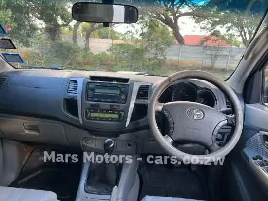 Picture of Toyota Hilux 2008