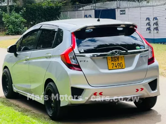 Picture of Honda Fit 2015
