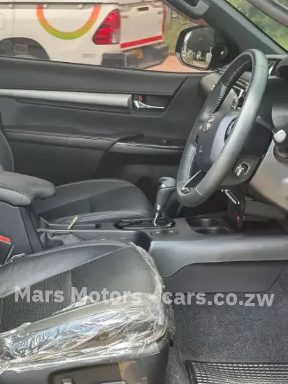 Picture of Toyota Hilux 2020