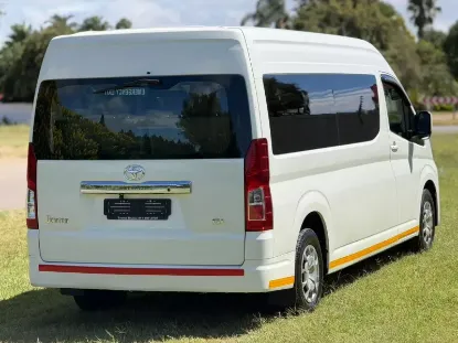 Picture of Toyota Quantum 2019