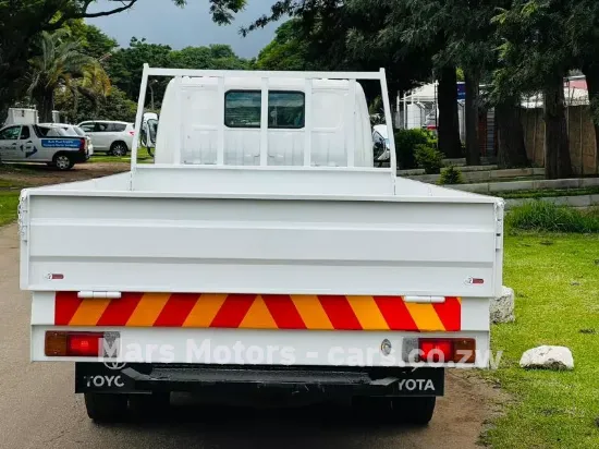 Picture of Toyota Dyna 2008