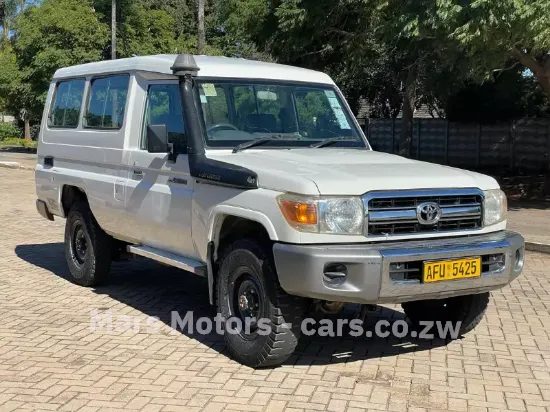 Picture of Toyota Land Cruiser 2018