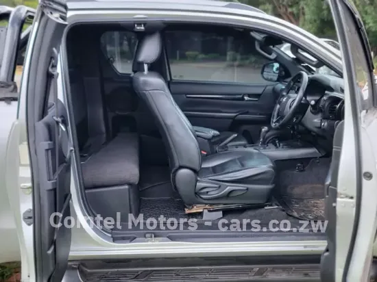 Picture of Toyota Hilux 2020