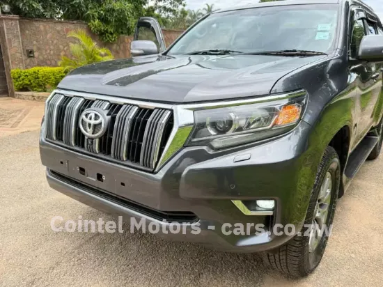 Picture of Toyota Land Cruiser Prado 2020