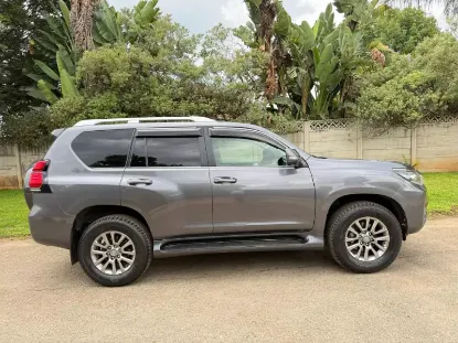 Picture of Toyota Land Cruiser Prado 2020