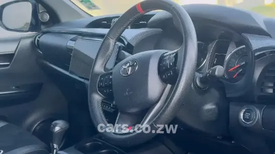 Picture of Toyota Hilux 2025