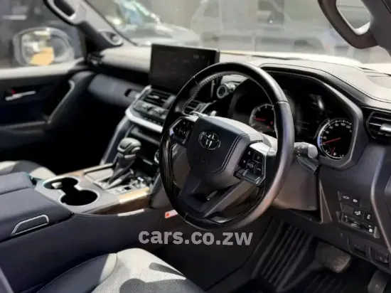 Picture of Toyota Land Cruiser 2024