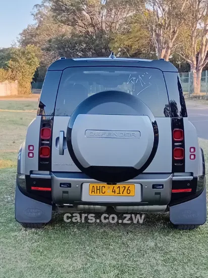 Picture of Land Rover Defender 2024