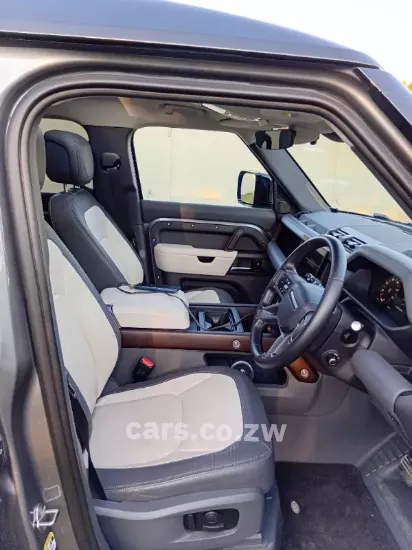 Picture of Land Rover Defender 2024