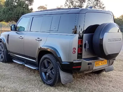 Picture of Land Rover Defender 2024