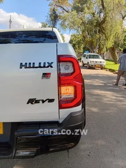 Picture of Toyota Hilux 2024