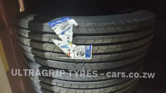 Picture of 275/70R22.5