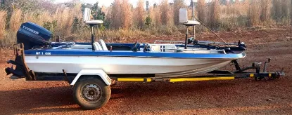 Picture of River Ranger Hull With Evinrude 50 Motor 1997