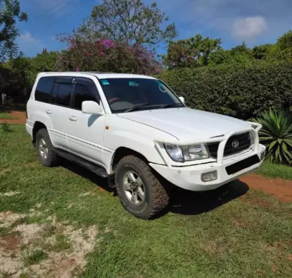 Picture of Toyota Land Cruiser 2000