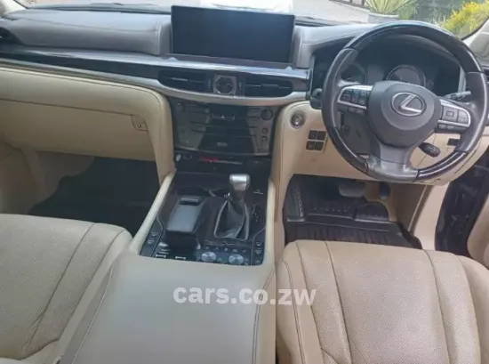 Picture of Lexus LX 2021