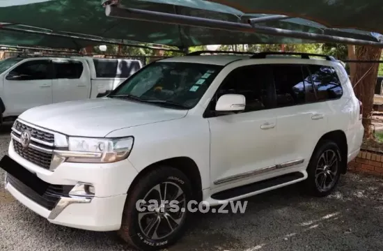 Picture of Toyota Land Cruiser 2020