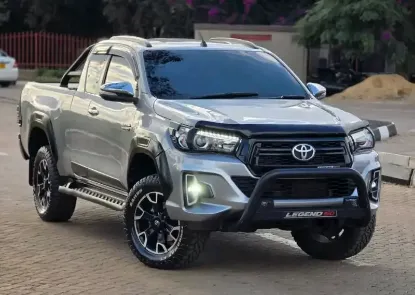 Picture of Toyota Hilux 2020