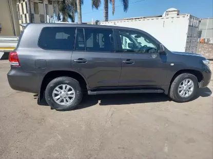 Picture of Toyota Land Cruiser 2012