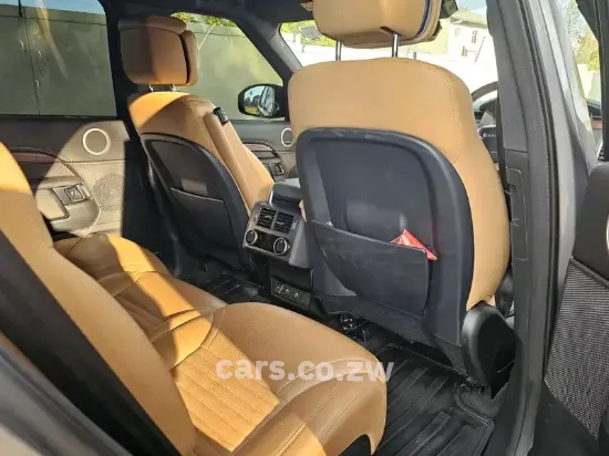 Picture of Land Rover Discovery 2023