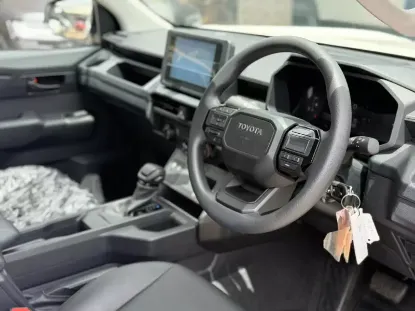 Picture of Toyota Hilux 2026