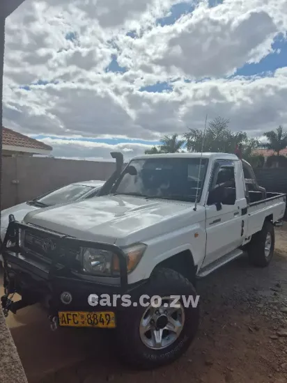 Picture of Toyota Land Cruiser 2009