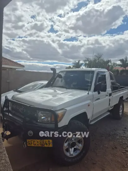 Picture of Toyota Land Cruiser 2009