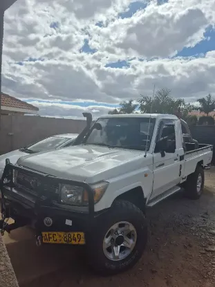 Picture of Toyota Land Cruiser 2009