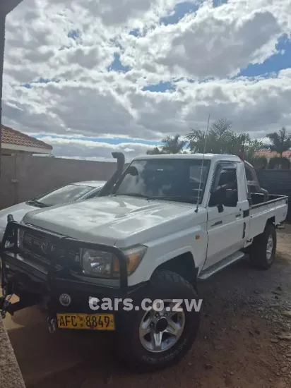 Picture of Toyota Land Cruiser 2009