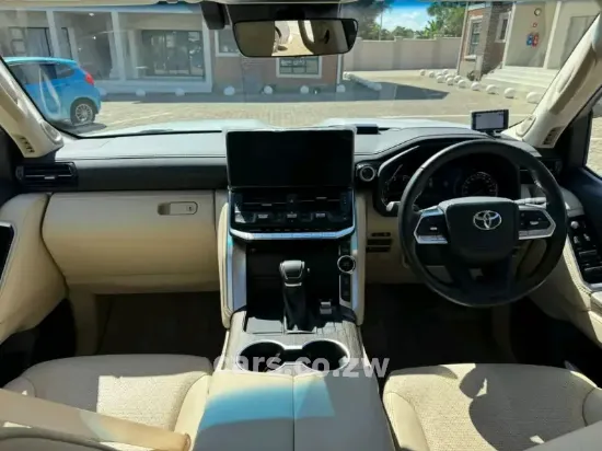 Picture of Toyota Land Cruiser 2024